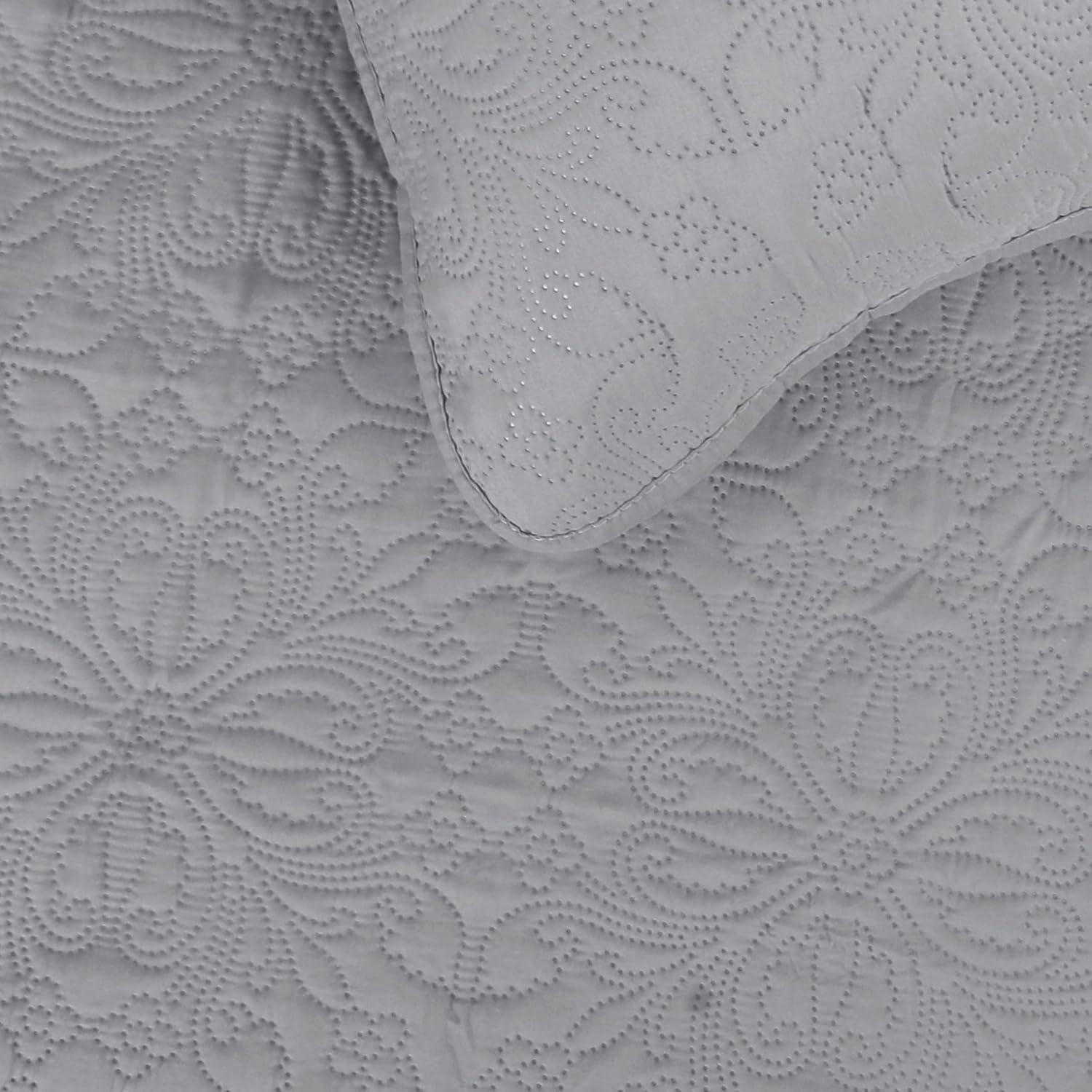 image:imageEasyGoing FullQueen Size Reversible Quilt Set with 1 Quilt and 2 Pillow Shams Soft Bed Quilt Cover Lightweight Microfiber Bedspread Water and Stain Resistant GrayLight GrayDamasklight GrayIvory