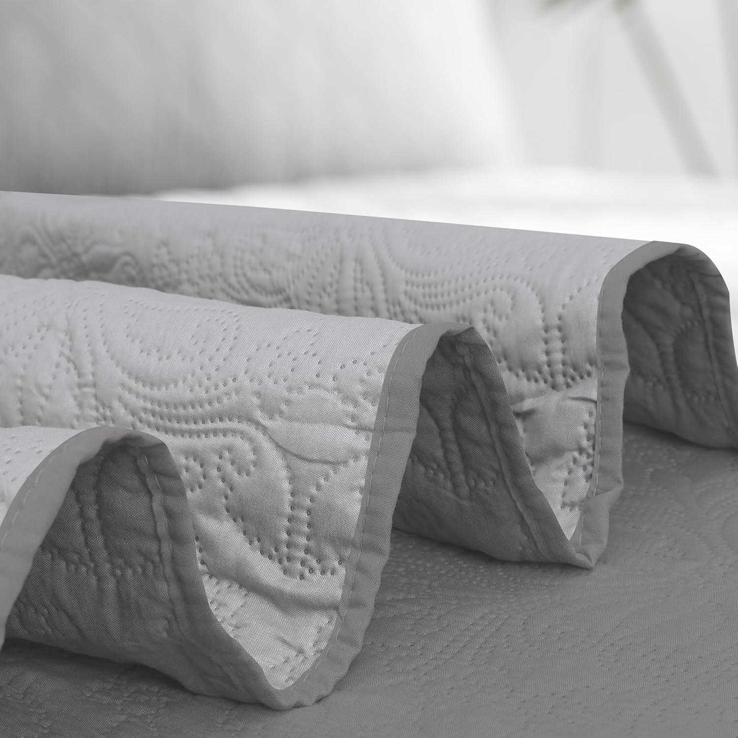 image:imageEasyGoing FullQueen Size Reversible Quilt Set with 1 Quilt and 2 Pillow Shams Soft Bed Quilt Cover Lightweight Microfiber Bedspread Water and Stain Resistant GrayLight GrayDamaskgrayLight Gray