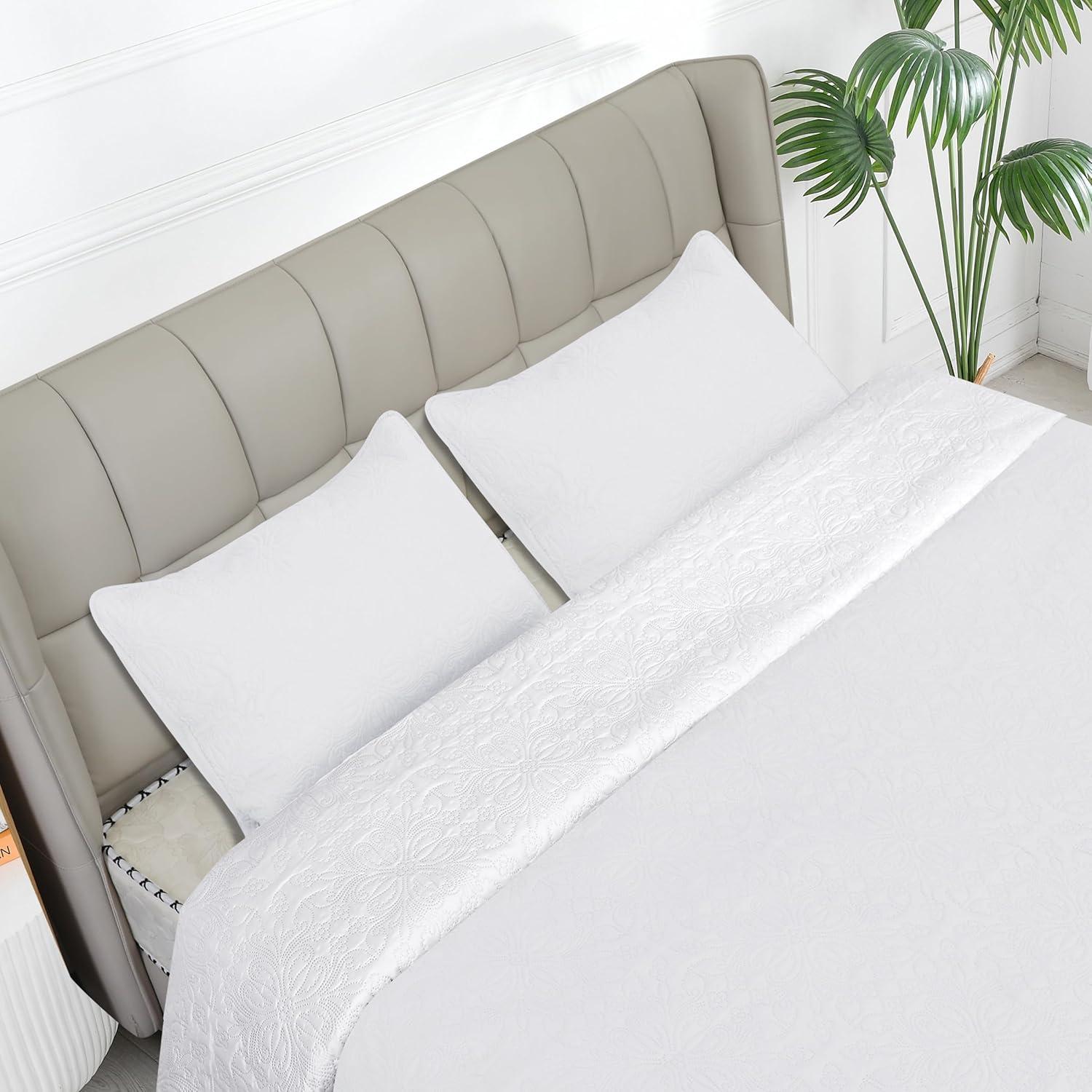 image:imageEasyGoing FullQueen Size Reversible Quilt Set with 1 Quilt and 2 Pillow Shams Soft Bed Quilt Cover Lightweight Microfiber Bedspread Water and Stain Resistant GrayLight GrayDamaskwhiteWhite