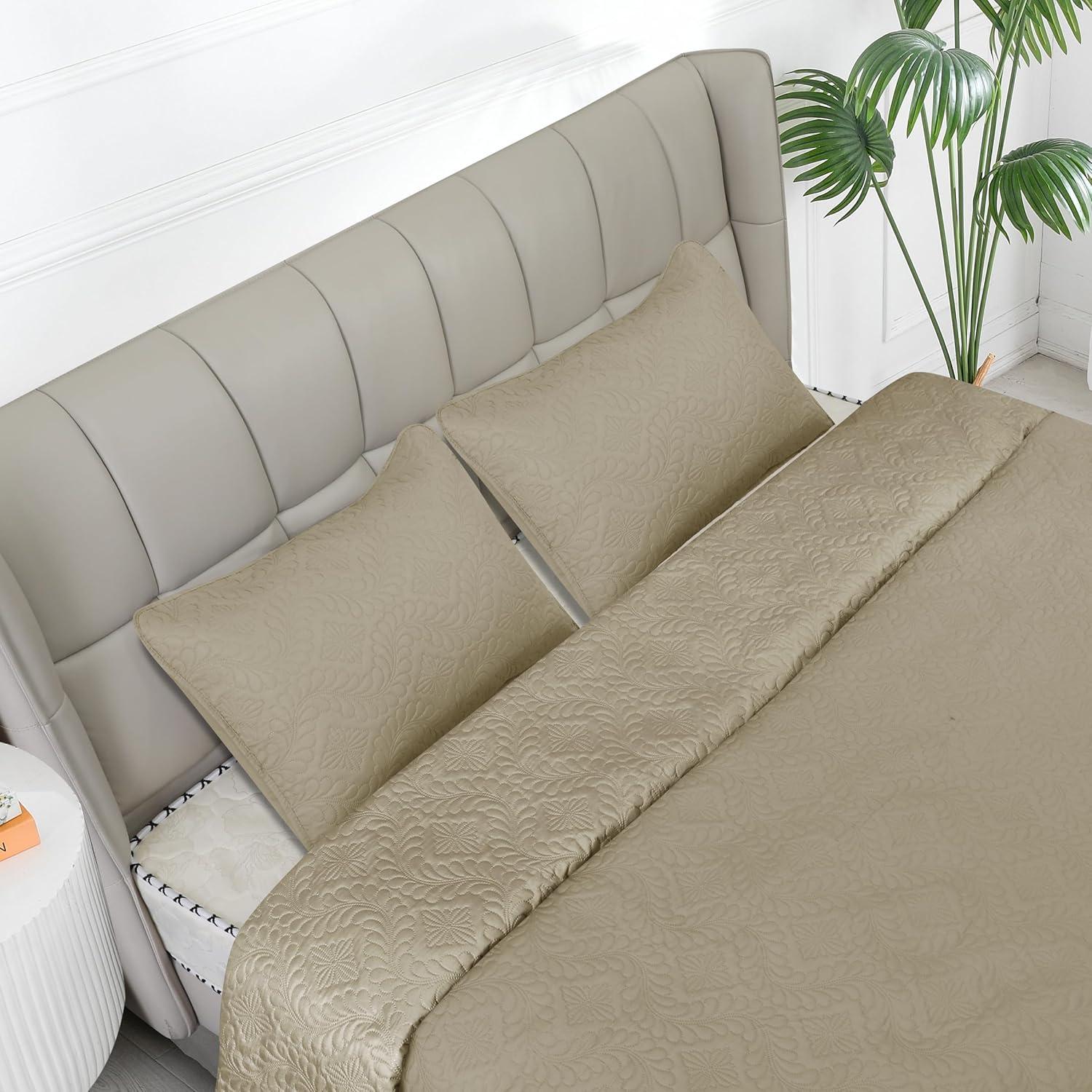 image:imageEasyGoing FullQueen Size Reversible Quilt Set with 1 Quilt and 2 Pillow Shams Soft Bed Quilt Cover Lightweight Microfiber Bedspread Water and Stain Resistant GrayLight GrayOlive LeafbeigeBeige