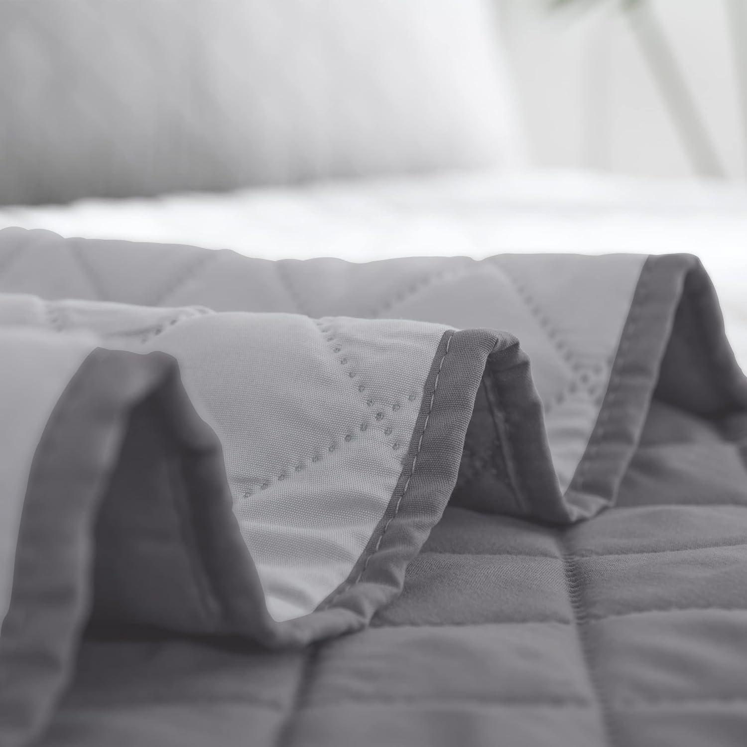 image:imageEasyGoing FullQueen Size Reversible Quilt Set with 1 Quilt and 2 Pillow Shams Soft Bed Quilt Cover Lightweight Microfiber Bedspread Water and Stain Resistant GrayLight GrayGrayLight Gray